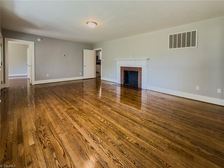 Property Photo: 507 Dumaine Street NC 27288