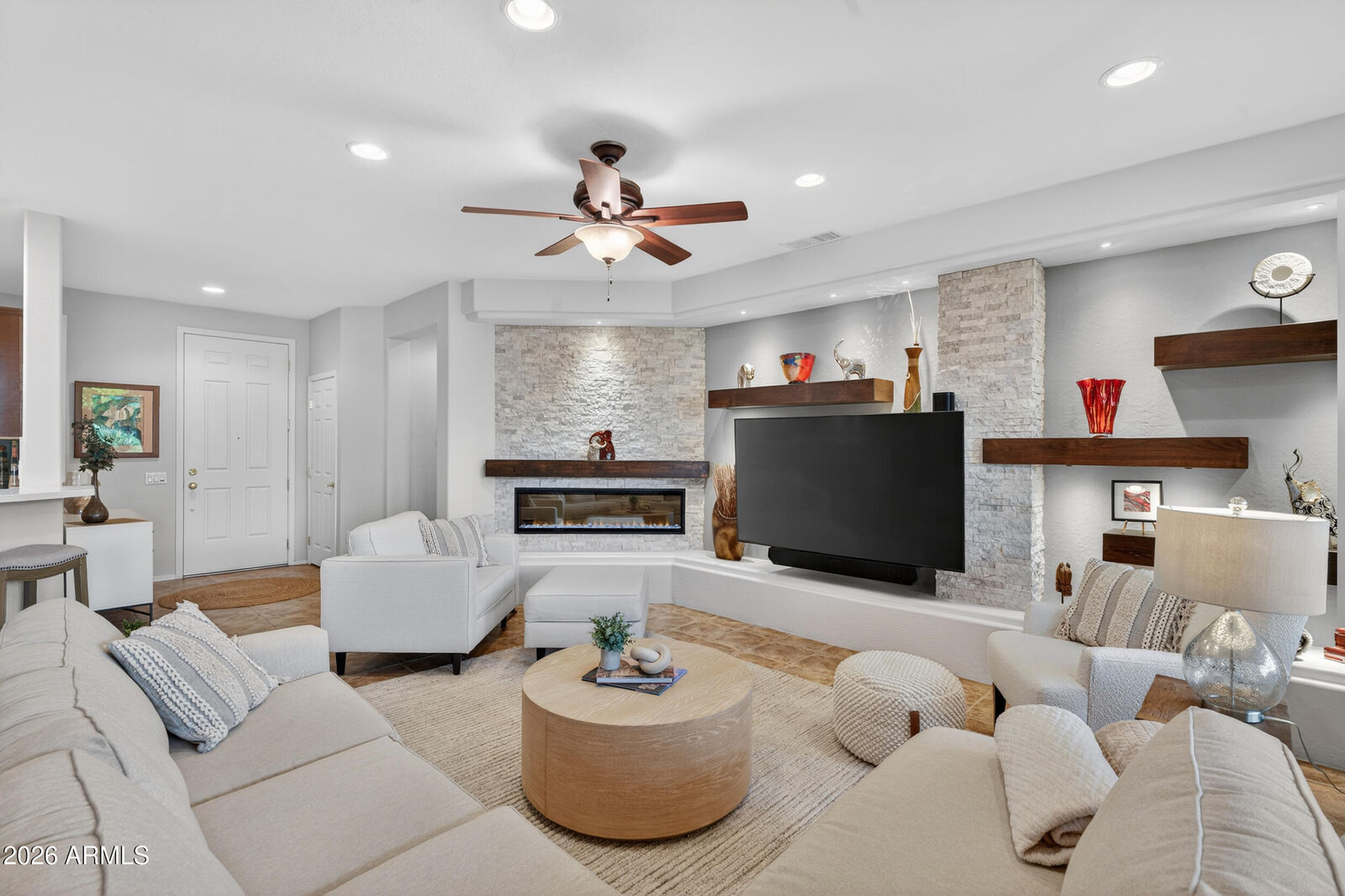 Property Photo: 17126 W Red Cliff Drive AZ 85387