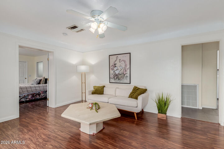 Property Photo:  511 E 3rd Avenue  AZ 85204 