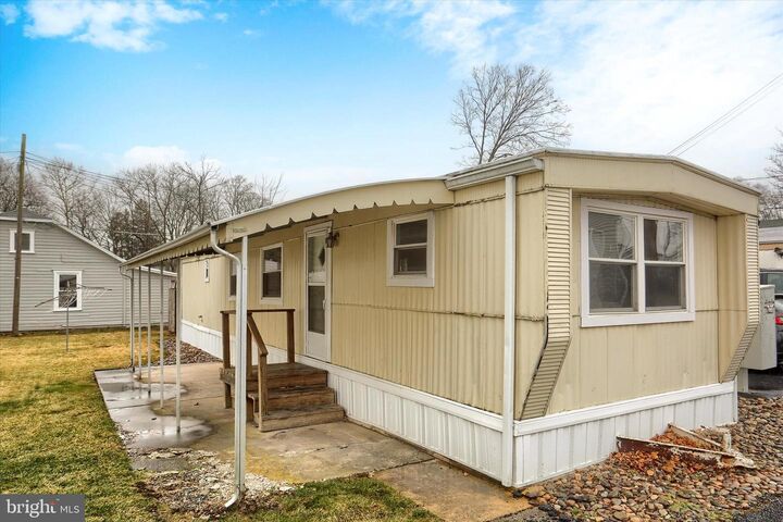 Property Photo:  850 Orchard Avenue  PA 17011 