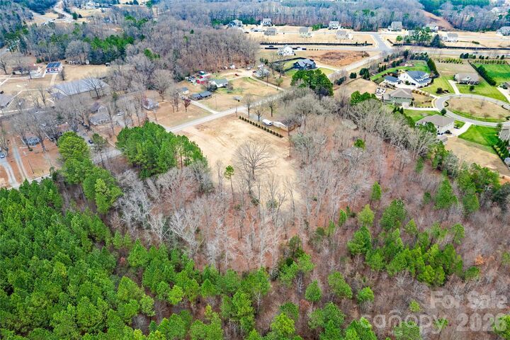 Property Photo:  1609 Beulah Church Road  NC 28104 
