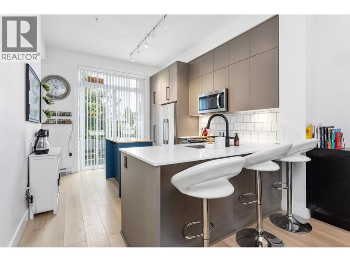 Property Photo:  19696 Hammond Road 3  BC V3Y 0G7 