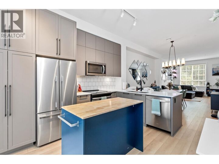 Photo de la propriété:  19696 Hammond Road 3  BC V3Y 0G7 