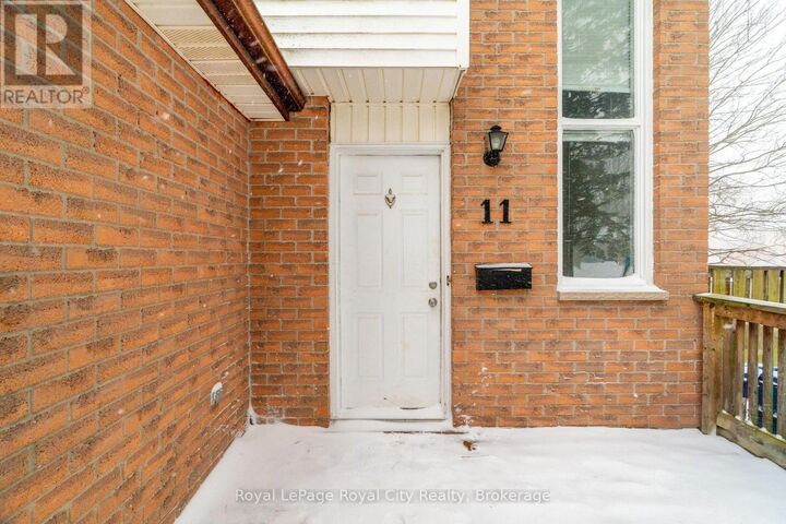 Property Photo:  11 Sagewood Place  ON N1G 3M8 