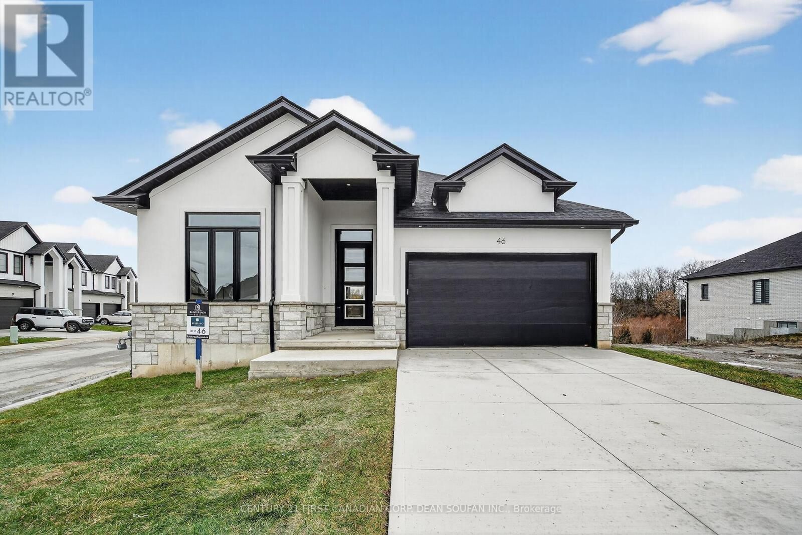 Property Photo:  3425 Grand Oak Crossing 46  ON N6P 0K4 