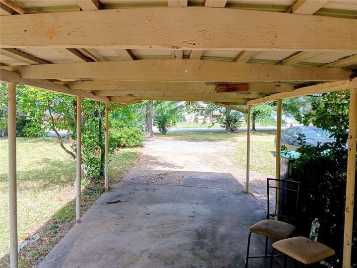 Property Photo:  406 Brookwood Drive  GA 30286 