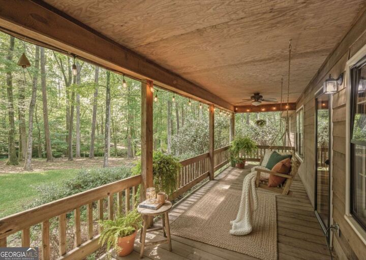 Property Photo:  6896 Heardsville Road  GA 30028 