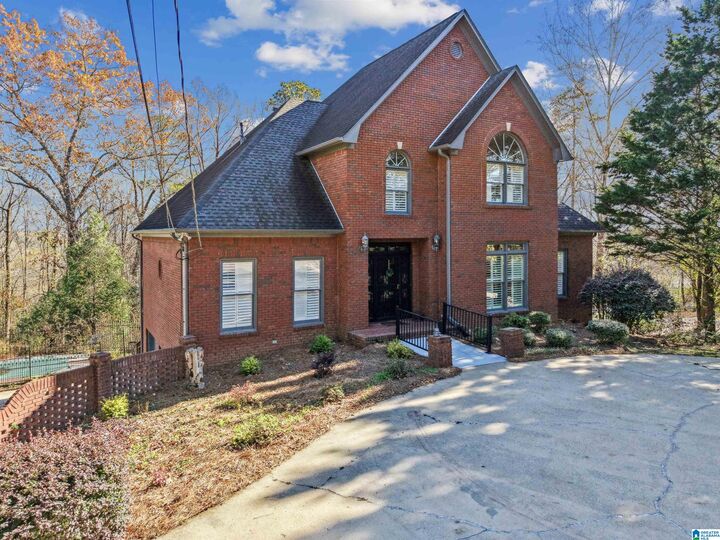 Property Photo:  709 Cunningham Circle  AL 35173 