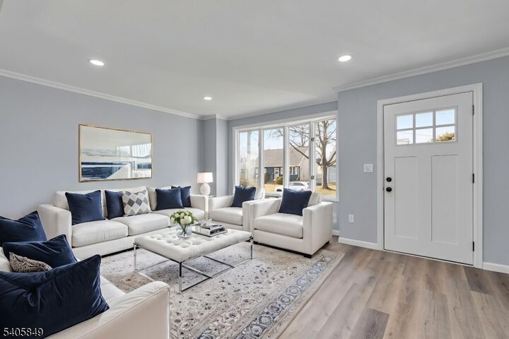 Property Photo: 81 Hutchinson St NJ 07066