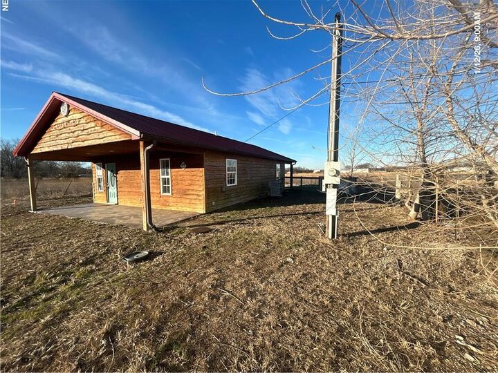 Property Photo: 406 N Catherine N/A KS 67335