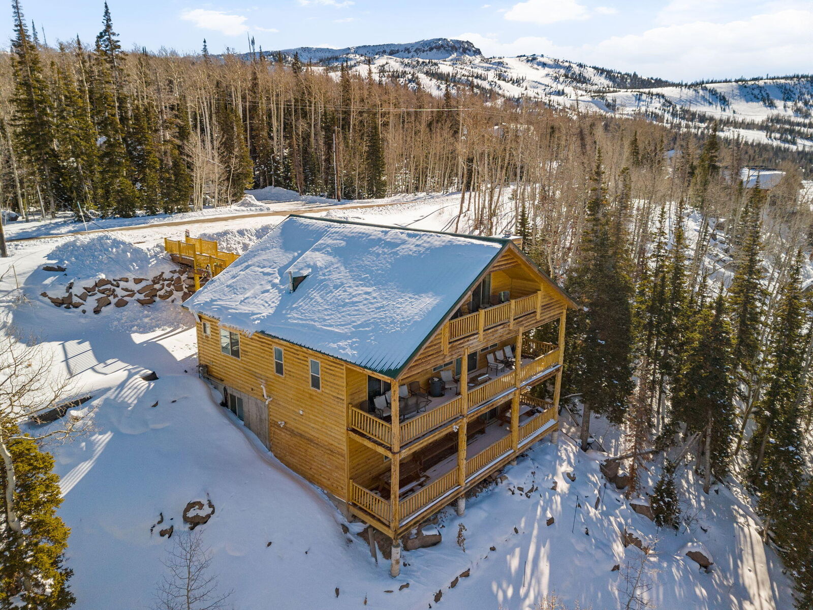 Property Photo: 327 N Aoki Michi UT 84719