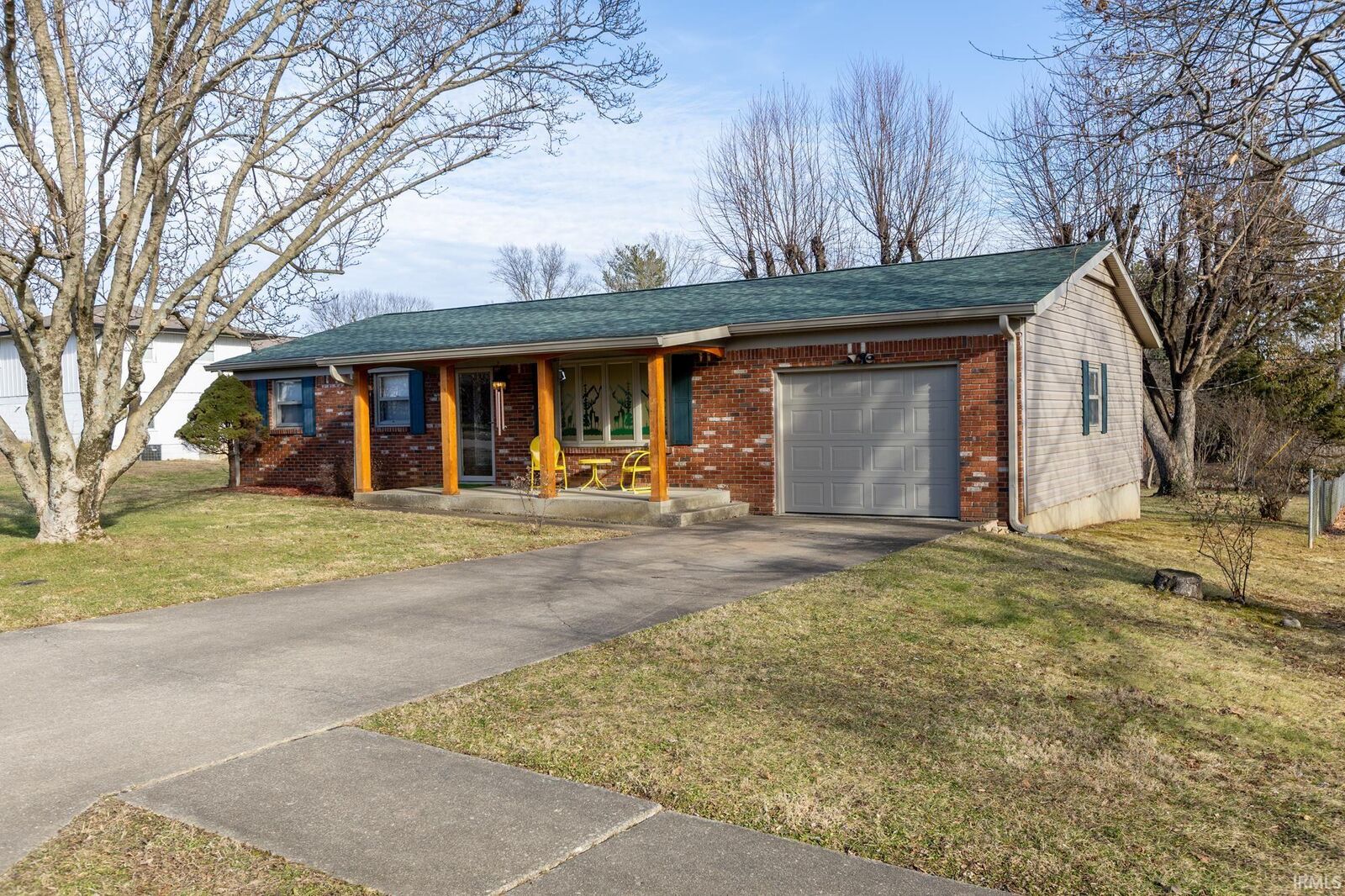 Property Photo:  3011 S Arrow Avenue  IN 47403 