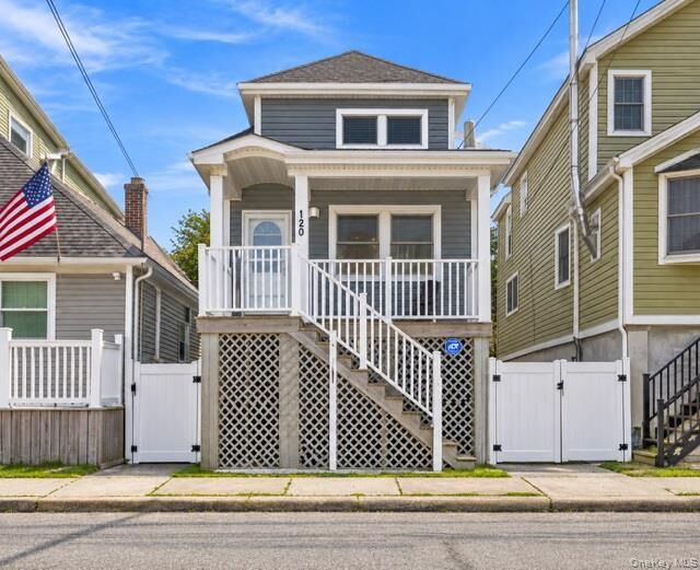 Property Photo:  120 E 6th Road  NY 11693 