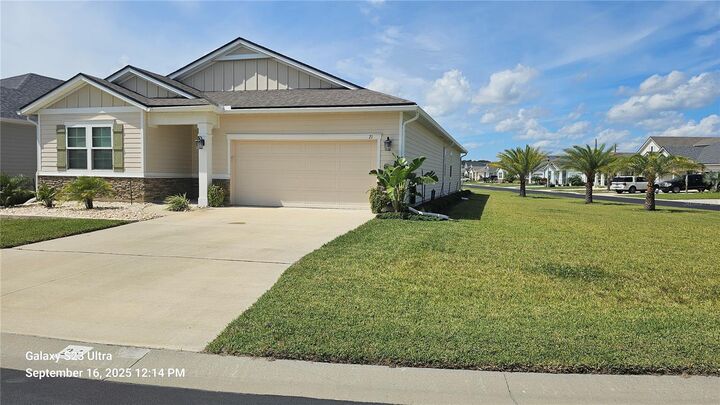 Property Photo:  21 Los Lagos Boulevard  FL 32137 