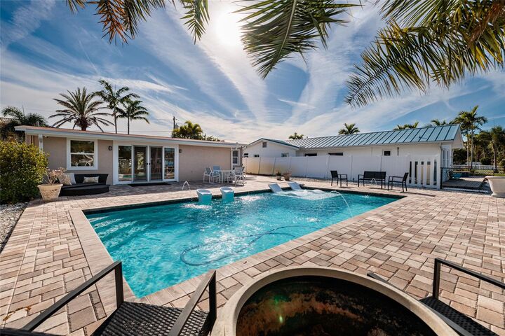 Property Photo: 115 87th Avenue N FL 33702