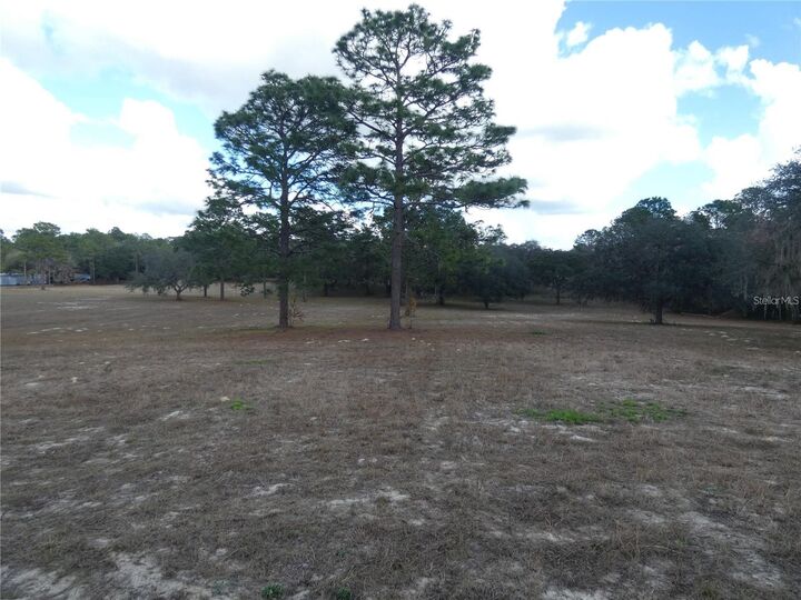 Property Photo: 10887 N Circle M Avenue FL 34433