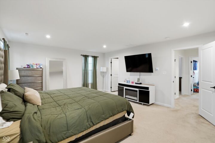 Property Photo:  556 Dietz Drive  IN 46143 