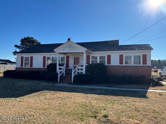 Property Photo: 214 Nc Highway 561 NC 27910