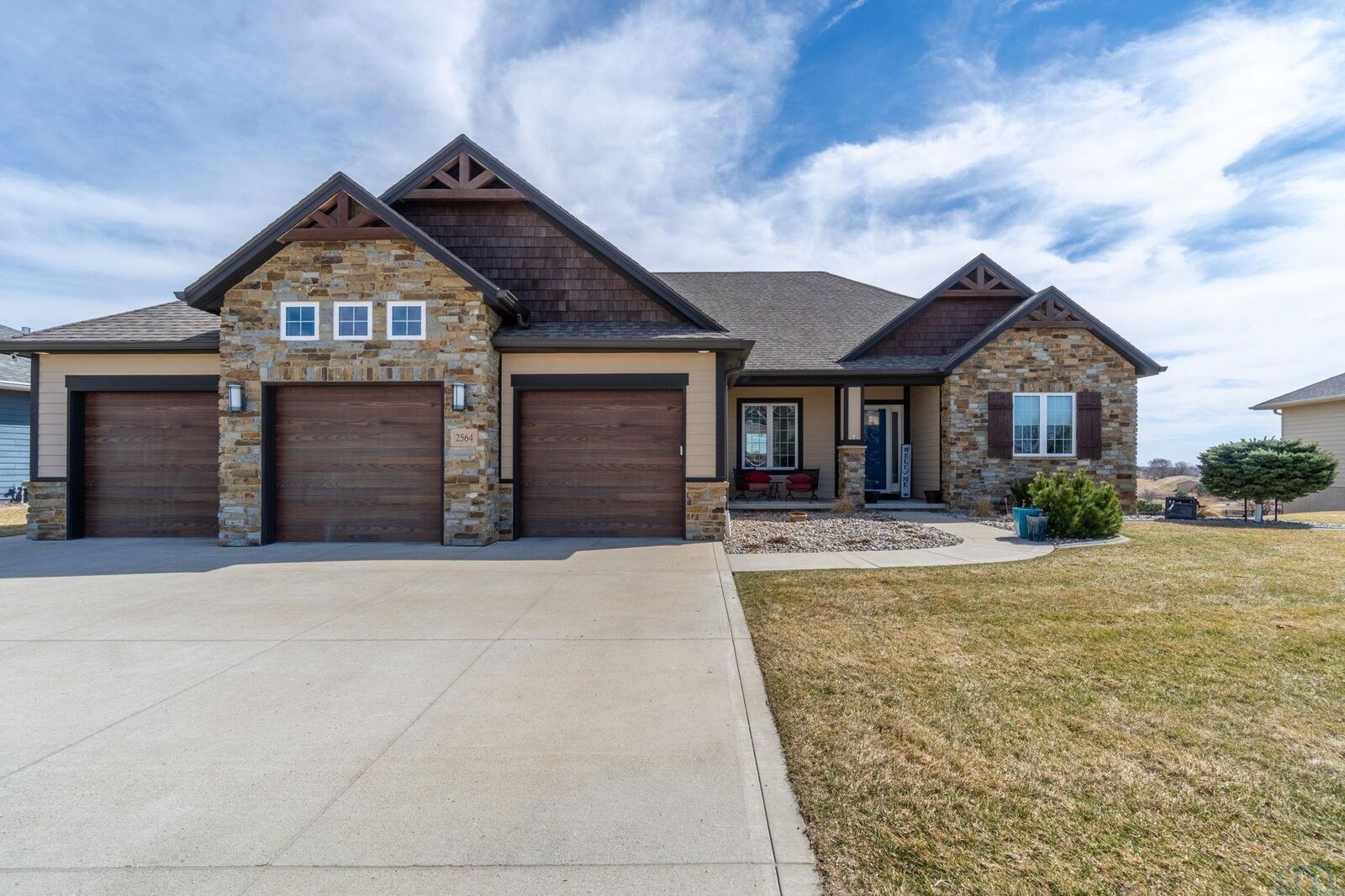 Property Photo:  2564 Nicklaus Blvd  IA 51106 