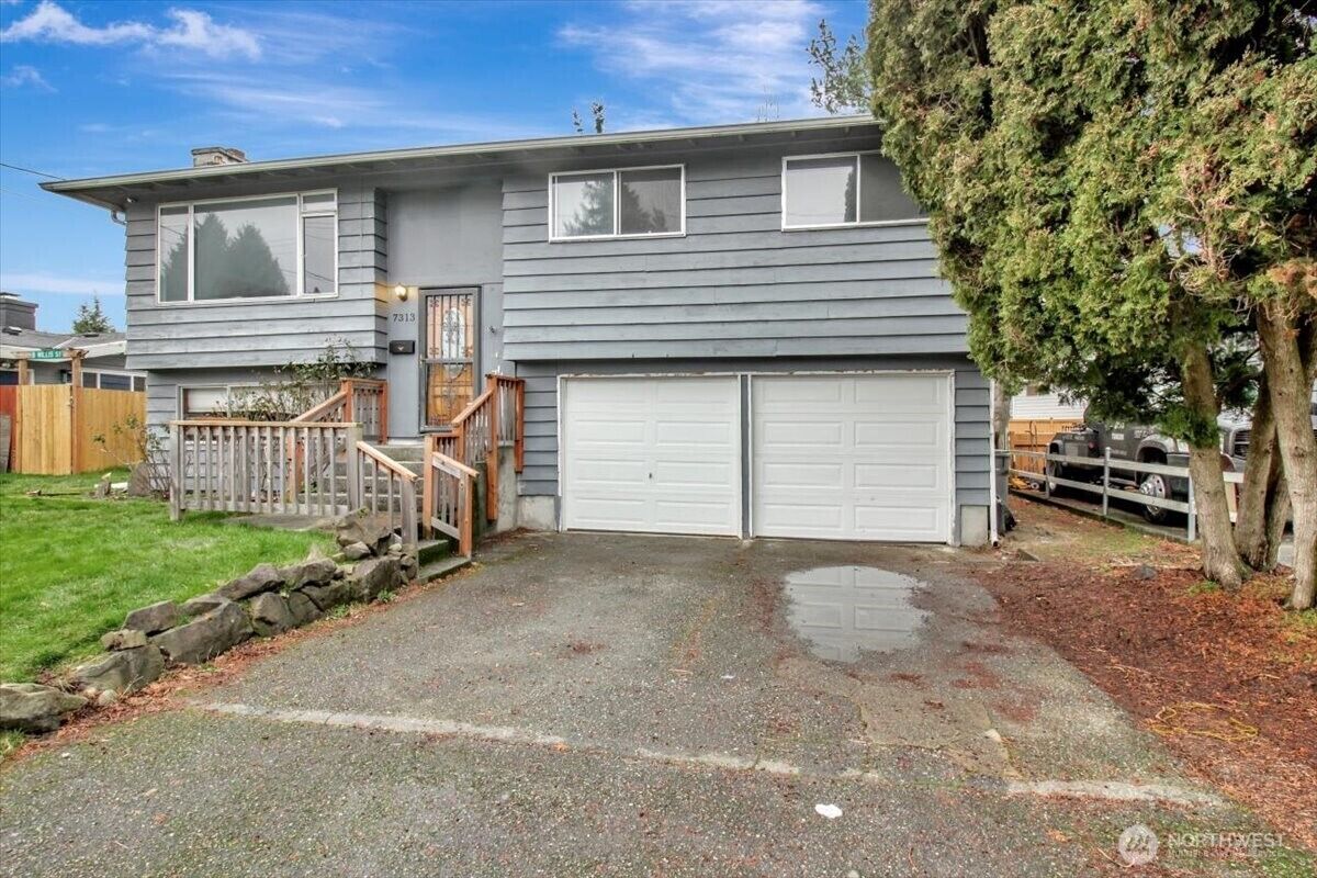 Property Photo:  7313  228th Street SW  WA 98043 