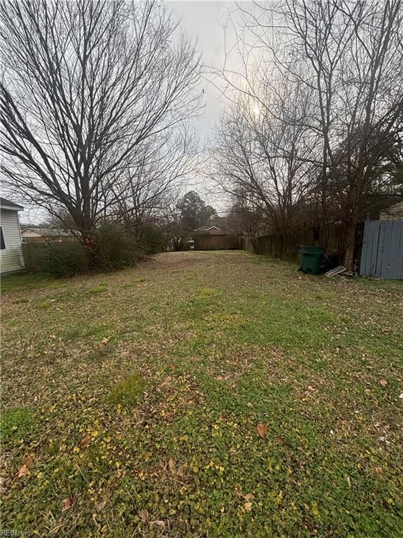 Property Photo: 0.14ac E Washington St VA 23434