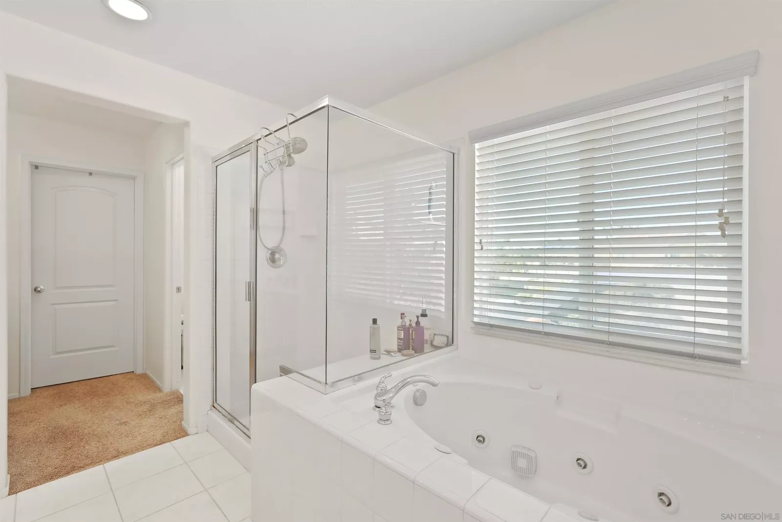 Property Photo:  39795 Payton Court  CA 92563 
