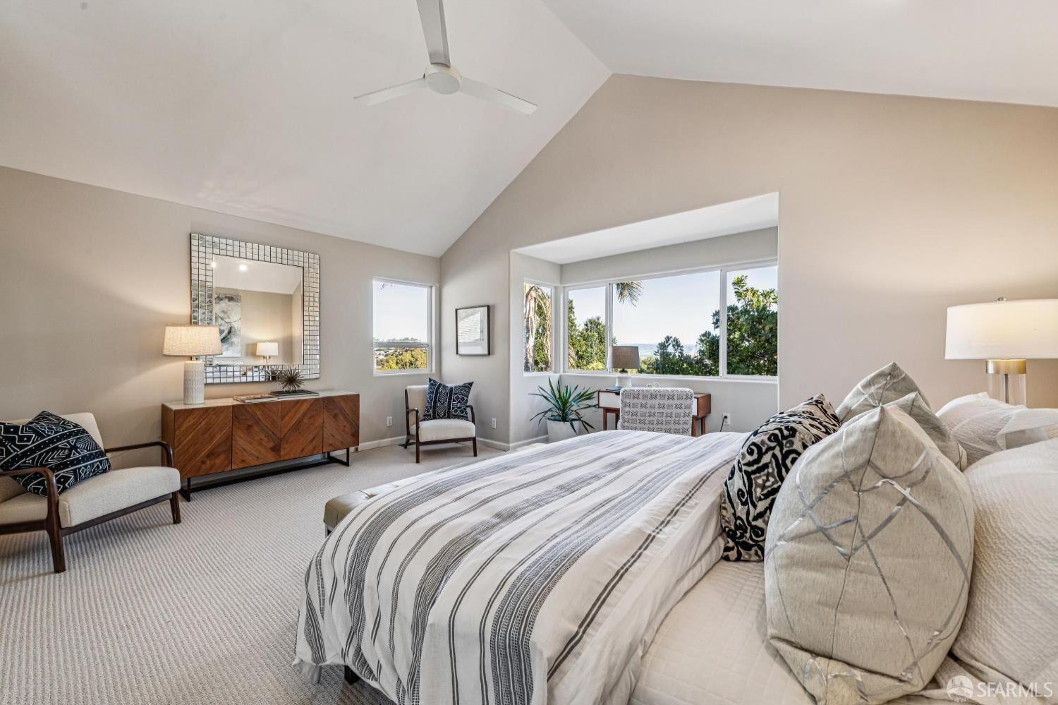 Property Photo:  510 Franconia Street  CA 94110 