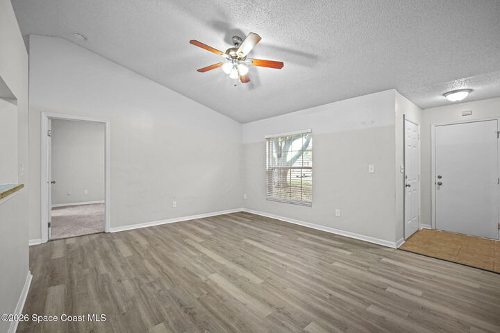 Property Photo:  1685 Yorktown Avenue  FL 32796 
