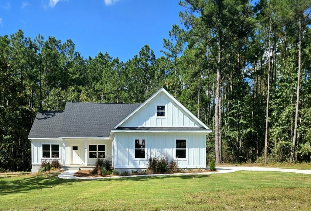 Property Photo:  425 Woodridge Lane  GA 39827 