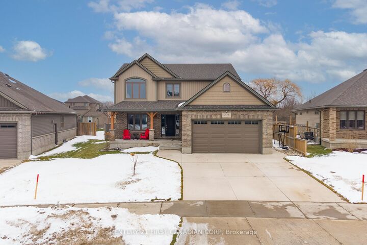 Photo de la propriété:  209 Campanale Way  ON N0M 2J0 