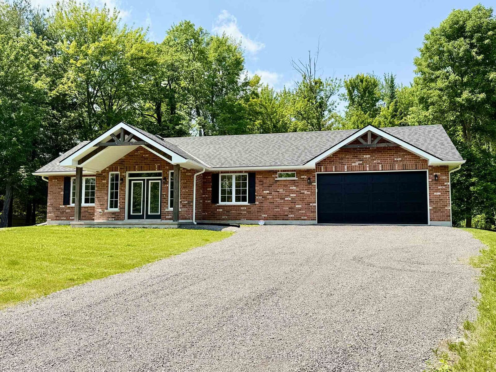 Property Photo:  1713 Hollowview Road  ON K0K 3E0 