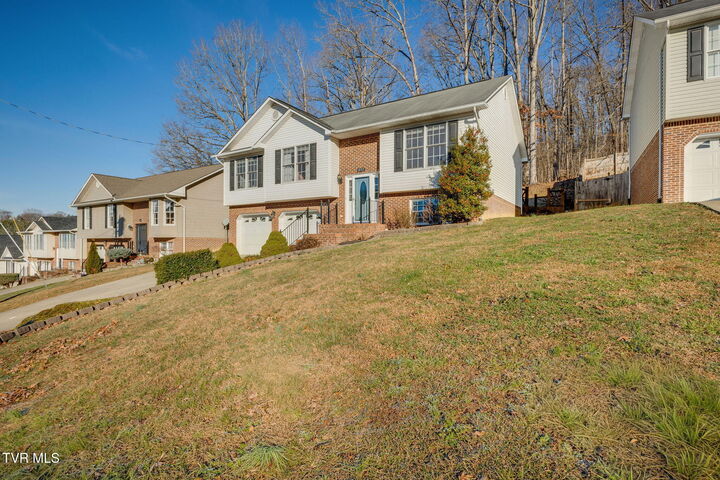 Property Photo: 1032 Carrington Court TN 37660