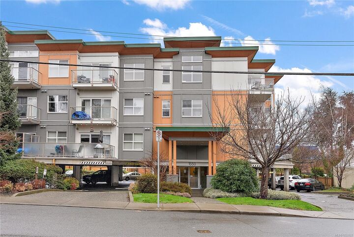 Property Photo:  1550 Church Ave 308  BC V8P 2H1 