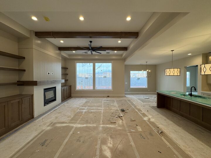 Property Photo:  393 E Sidbury Rd  UT 84780 