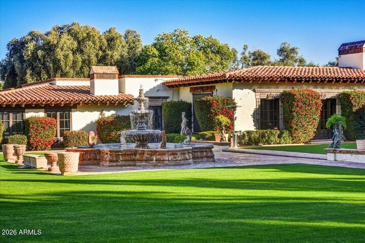 Property Photo:  5815 N Saguaro Road  AZ 85253 