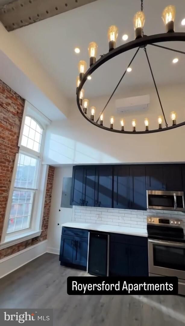 Property Photo:  13 4th Avenue 6  PA 19468 