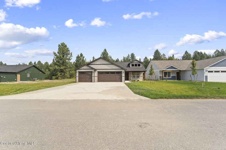 Property Photo:  866 E Valley St S  ID 83822 