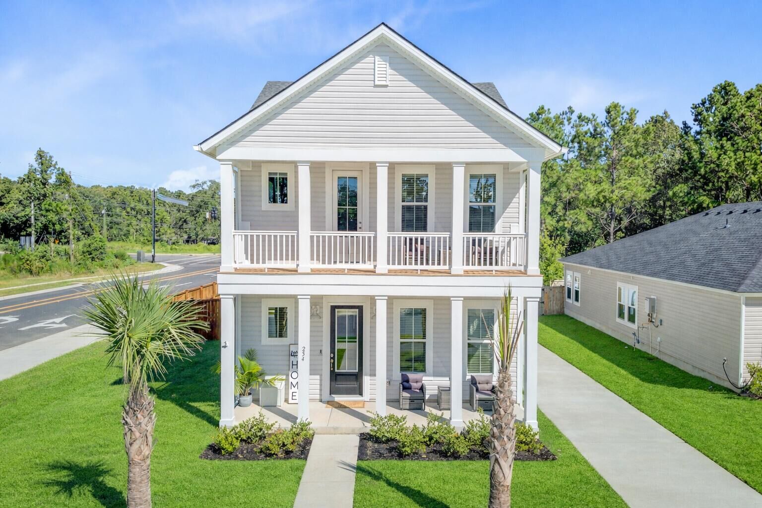 Property Photo:  254 Red Bluff Street  SC 29483 