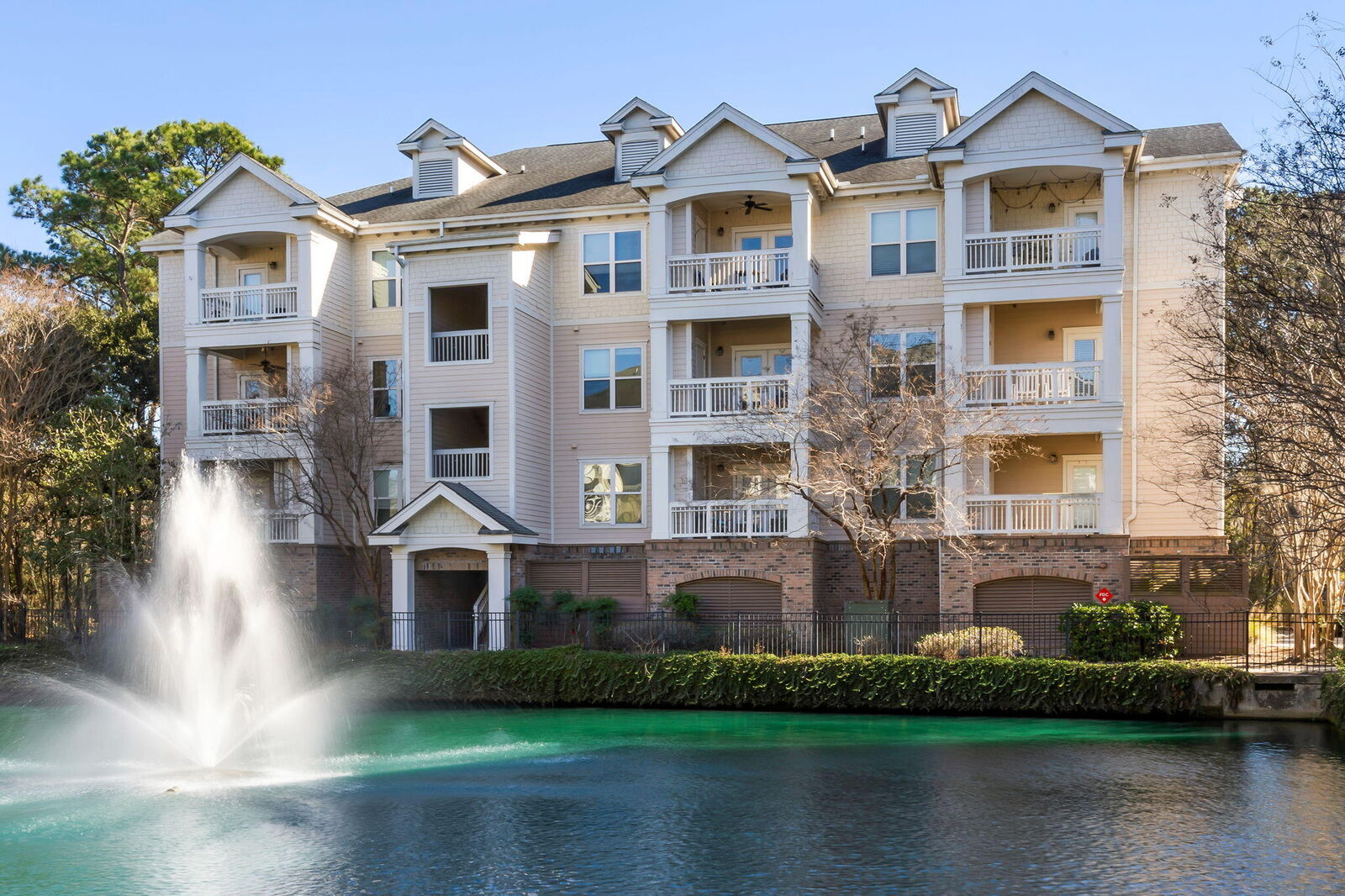 Property Photo:  2244 Ashley Crossing Drive # 533  SC 29414 