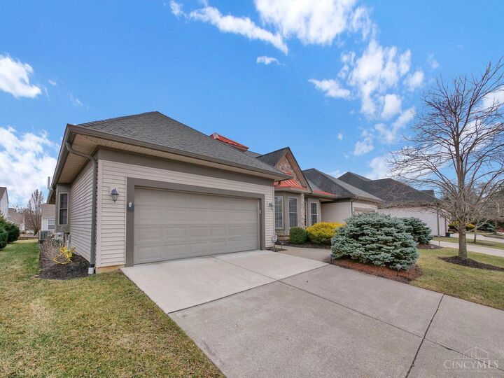 Property Photo:  1704 Harmon Drive  OH 45215 