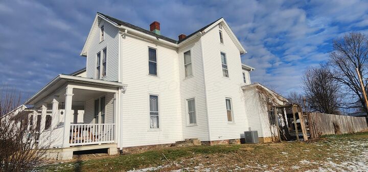 Property Photo: 1028 S Court Street OH 43113