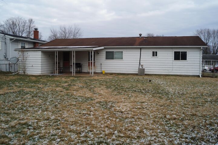Property Photo:  91 Fieldpoint Road  OH 43056 