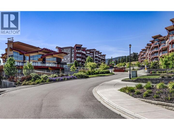 Property Photo: 3220 Skyview Lane 202 BC V4T 3J4
