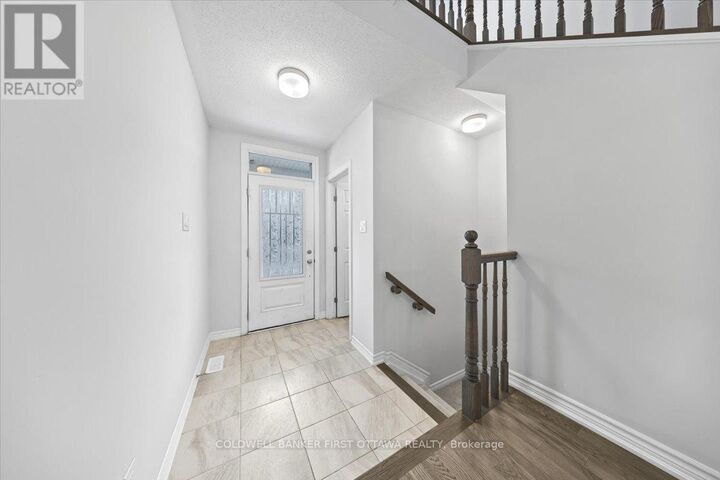 Photo de la propriété:  509 Flagstaff Drive  ON K2J 6W1 