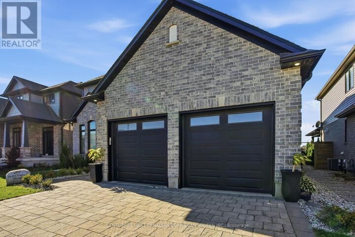 Property Photo:  89 Timberwalk Trail  ON N0M 2A0 