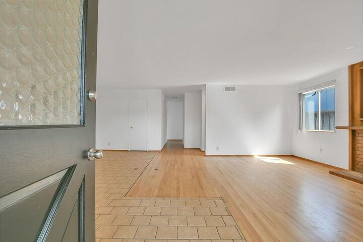 Property Photo:  5035 Grimsby Dr  CA 95130 