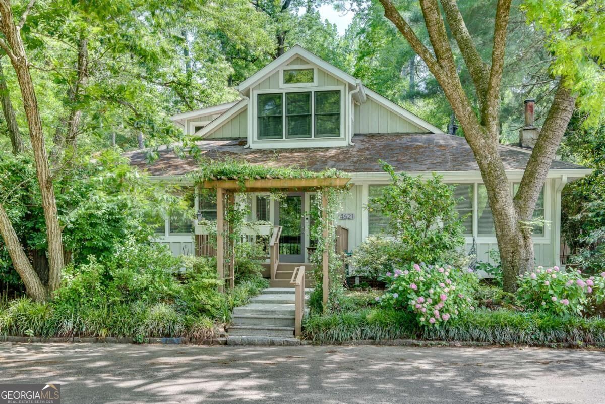 Property Photo:  4621 Lakeshore Drive  GA 30072 