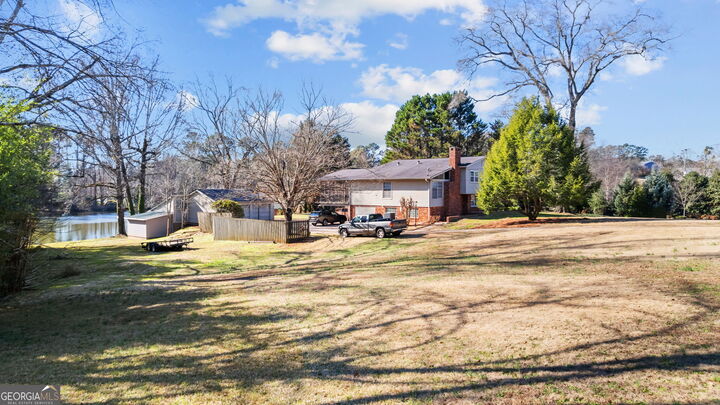 Property Photo:  8 Lakemoore Drive NE  GA 30161 