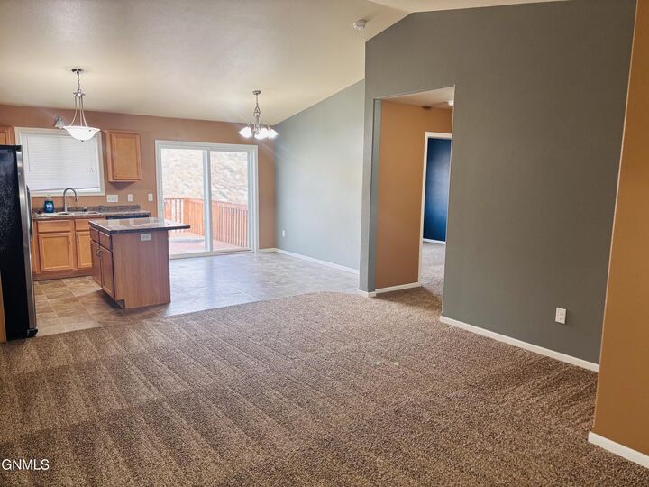 Property Photo:  304 8th Street NW  ND 58854 