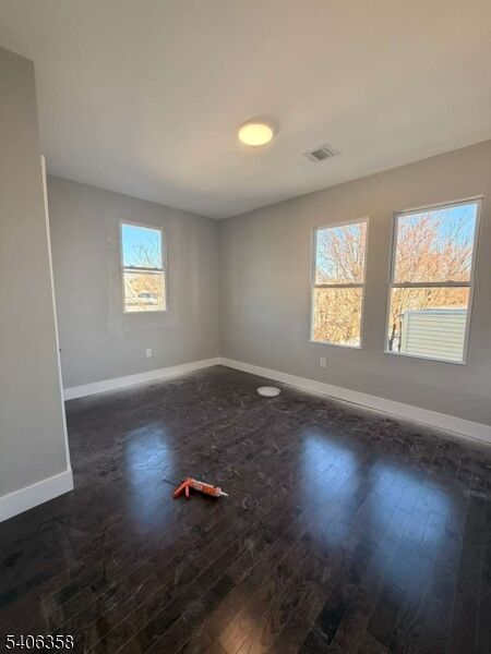 Property Photo:  69 Brookdale Ave 3R  NJ 07106 
